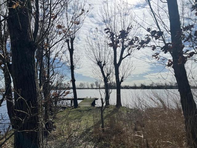 Over Lake Monnickendam Exterior photo